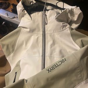 Arc’teryx Gortex Jacket